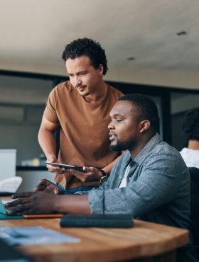 representing teamwork and digital collaboration
